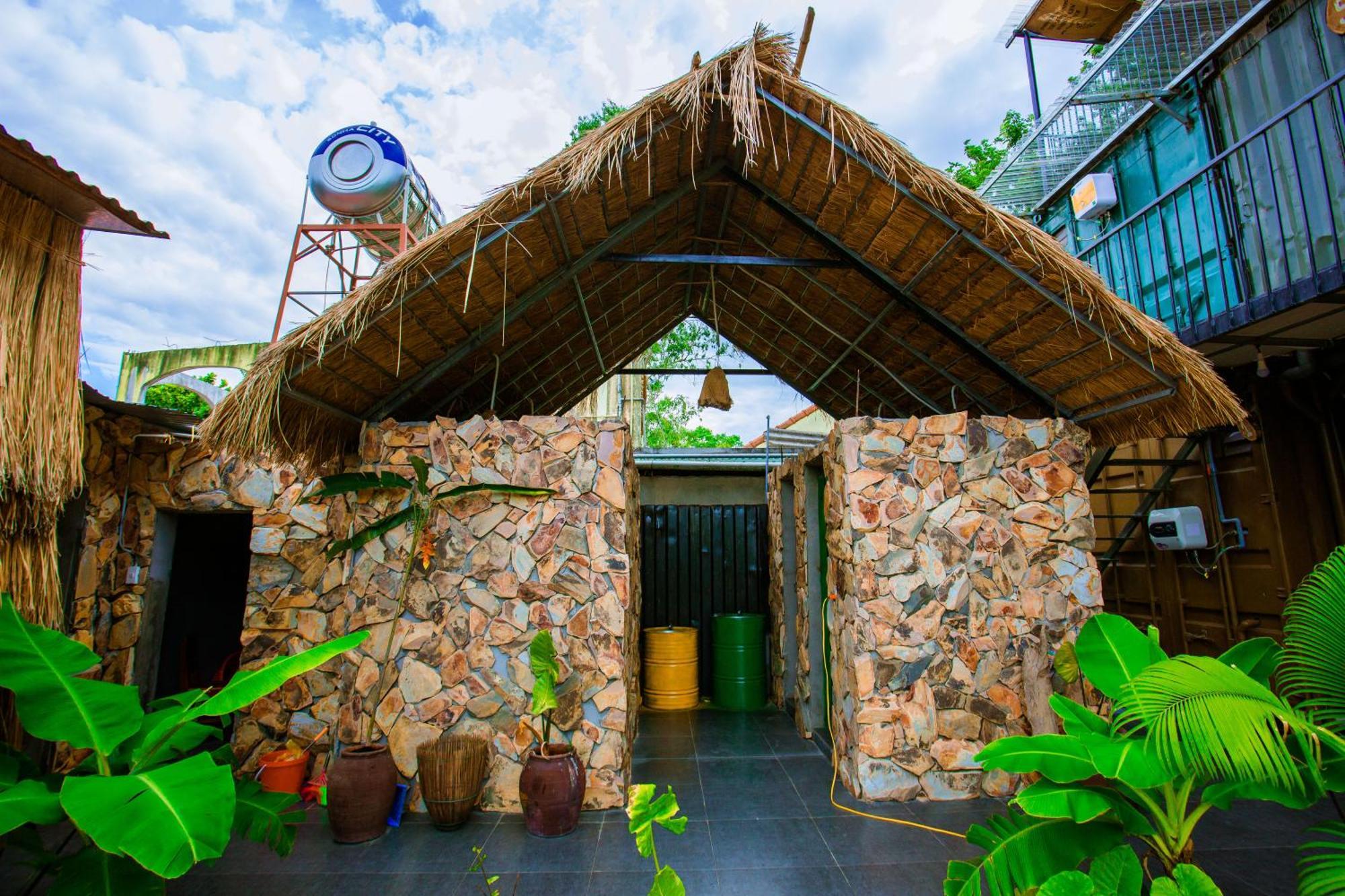 Phong Nha A Little Leaf Homestay Exteriör bild