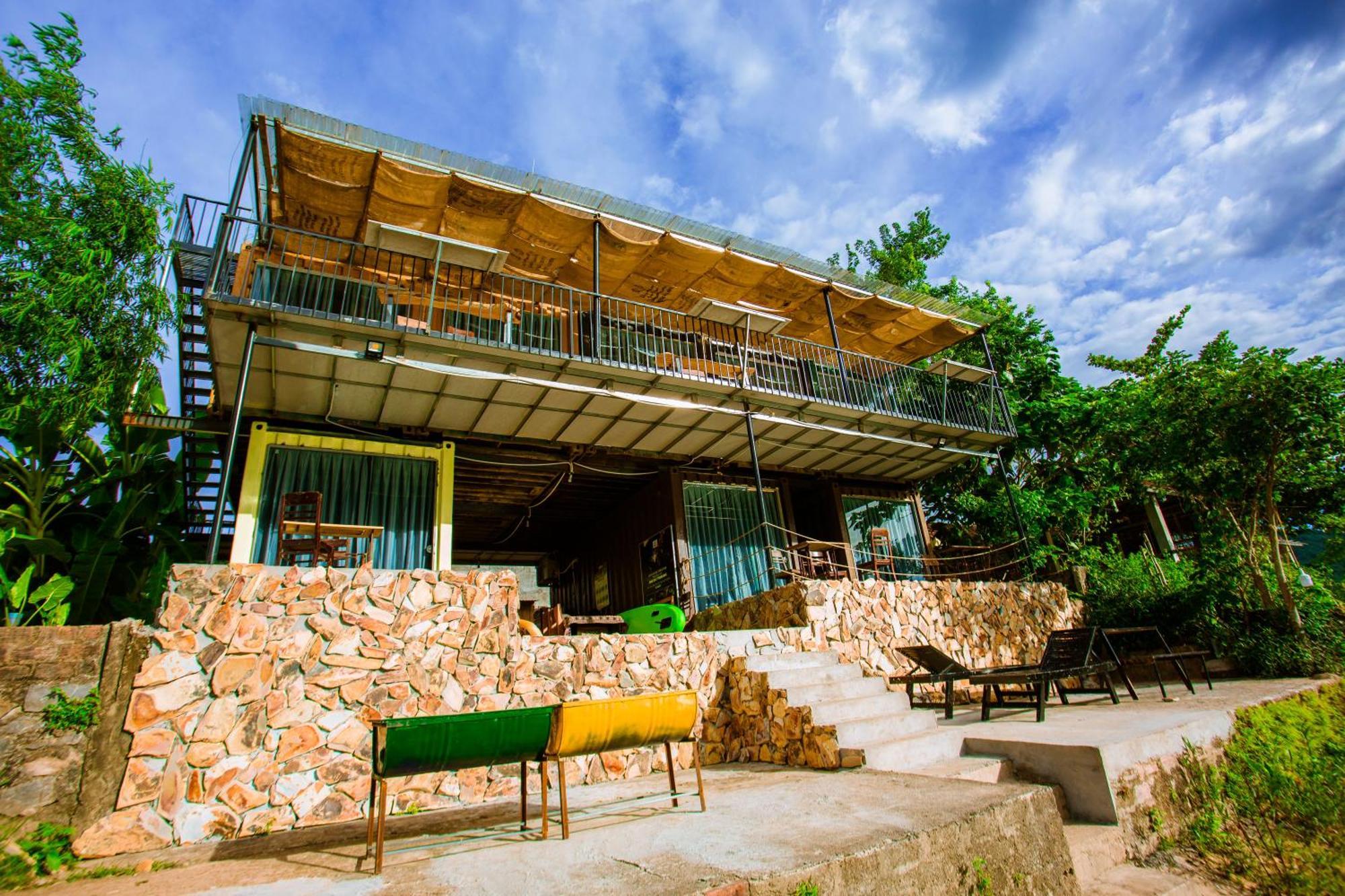 Phong Nha A Little Leaf Homestay Exteriör bild