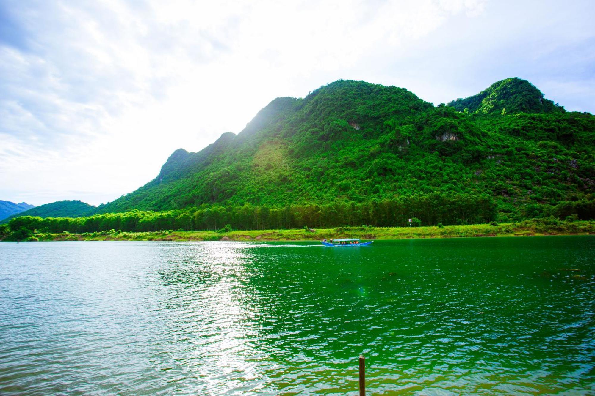 Phong Nha A Little Leaf Homestay Exteriör bild