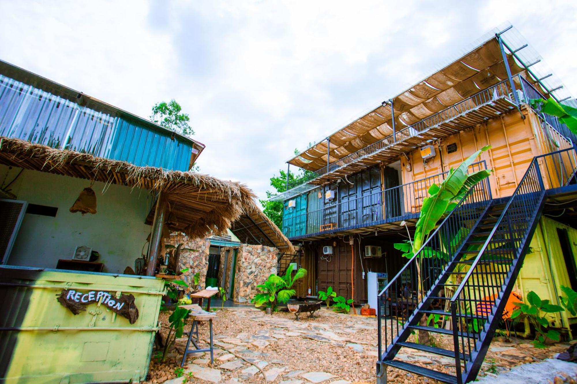 Phong Nha A Little Leaf Homestay Exteriör bild